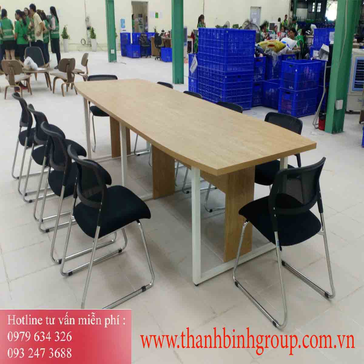 Bàn họp chân sắt BH32