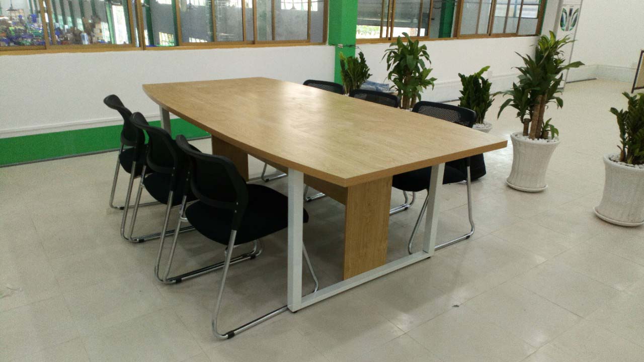 Bàn họp văn phòng BH44