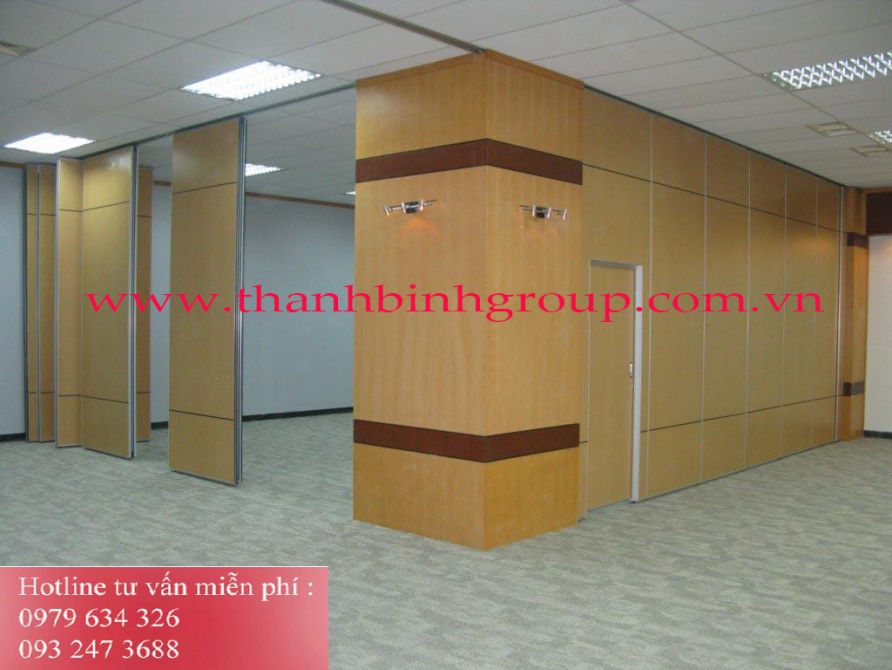 VÁCH NGĂN DI ĐỘNG VDD103