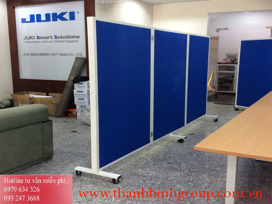 VÁCH NGĂN DI ĐỘNG CÓ BÁNH XE VNX31