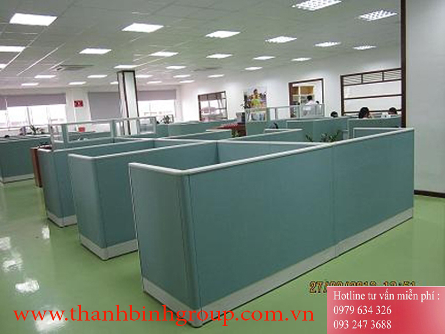 VÁCH NGĂN NỈ KHUNG NHÔM VN132