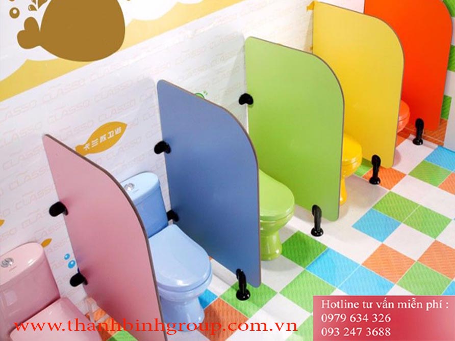 VÁCH NGĂN NHÀ VỆ SINH TRƯỜNG MẦM NON VVS28