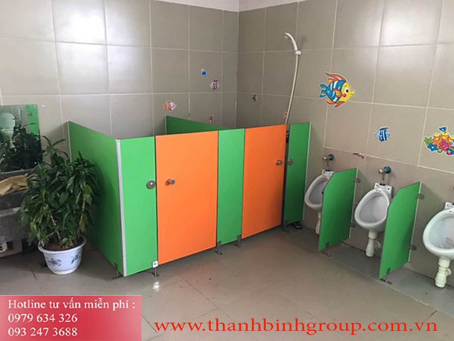 VÁCH NGĂN VỆ SINH MẦM NON VVS25